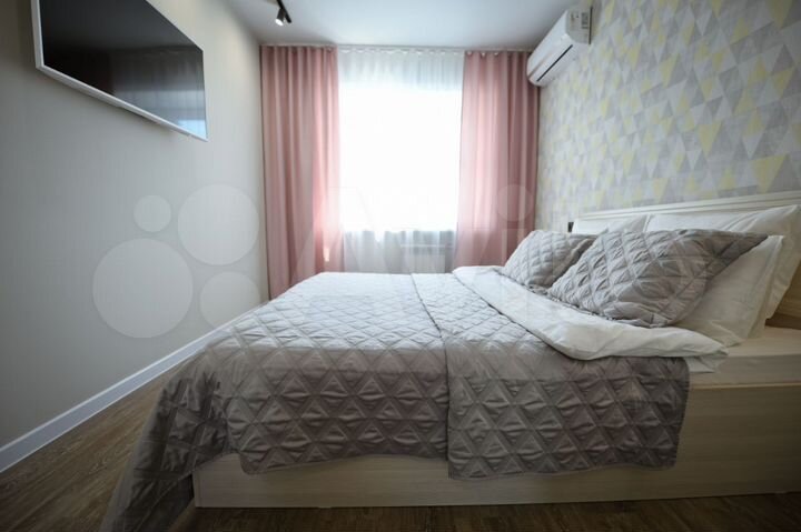 2-к. квартира, 44 м², 13/15 эт.