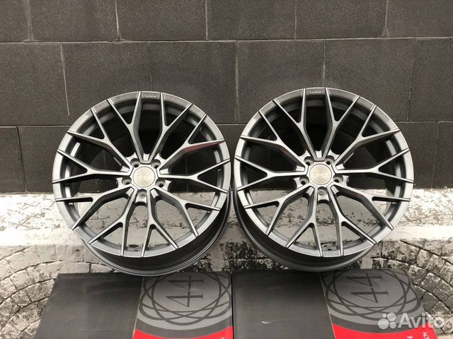 Диски Quantum44 R20 на BMW M3 M4 M5 M6 F-Series