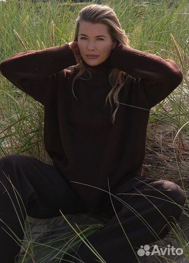 Идеальный шерстяной свитер, шоколадный Voishe