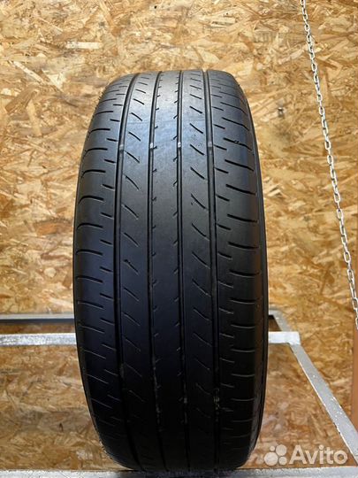 Yokohama BluEarth E51B 225/60 R18 100H