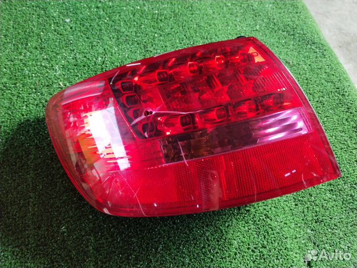 Стоп-сигнал левый Audi S6 C6