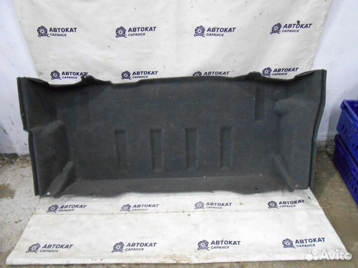 Обшивка багажника центральная Mercedes-Benz W210