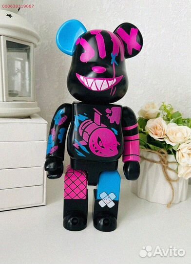 Bearbrick 28 см – Идеальный элемент декора