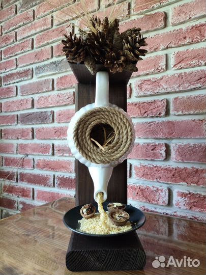 Кормушка / скворечник для птиц