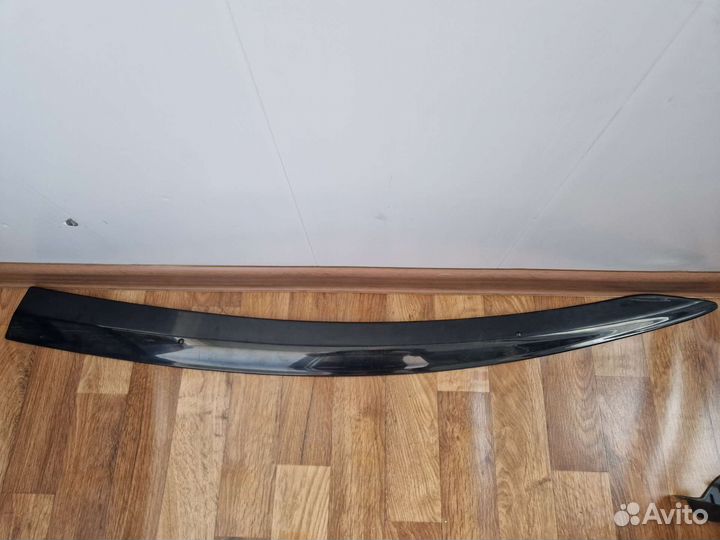 Дверь левая передняя, частями. Toyota vitz 2016