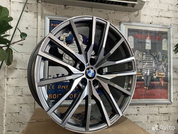 Литые диски на BMW X5 X6 X7 G05 G06 G07 R20 742