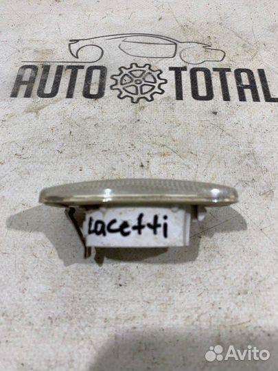 Повторитель поворота в крыло Chevrolet Lacetti
