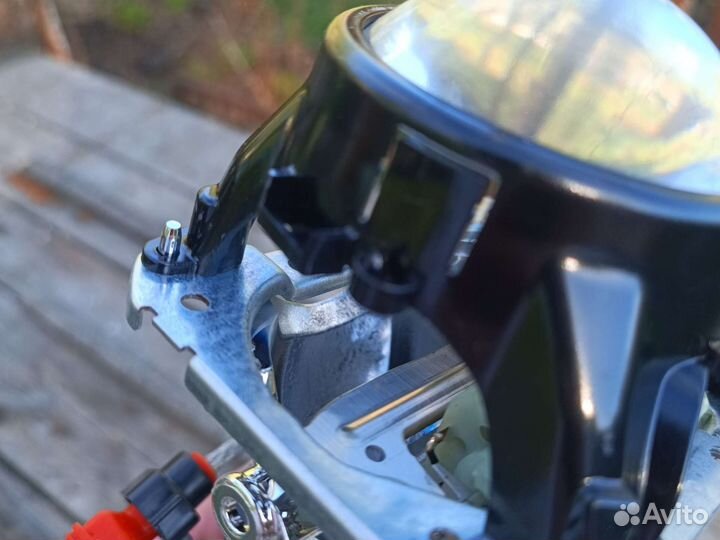 Линзы в фары и лампочки ксенон на ford Focus 3