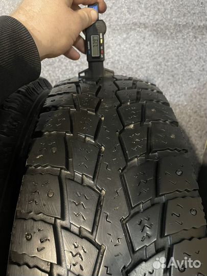 Kumho Power Grip KC11 225/75 R16 110Q