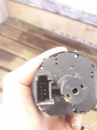 Блок управления светом Volkswagen Passat