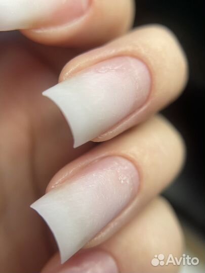 Гельлак, наращивание ногтей, аппаратный маникюр