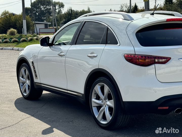 Infiniti FX37 3.7 AT, 2010, 240 000 км