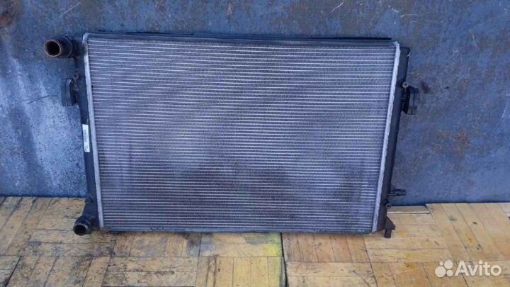 Радиатор основной Skoda Superb 2012