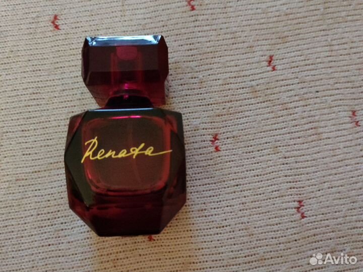 Парфюмированная вода женская