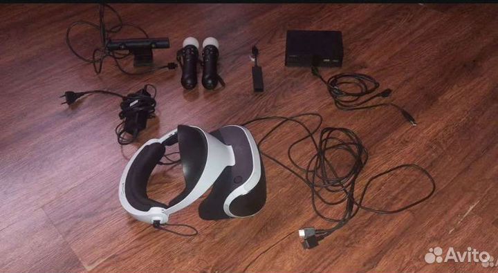 Sony PS4 pro 1tb комплект