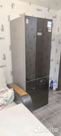 Холодильник Bosch KGN49LB20R