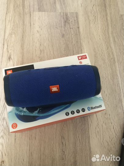 Колонка JBL charge 3