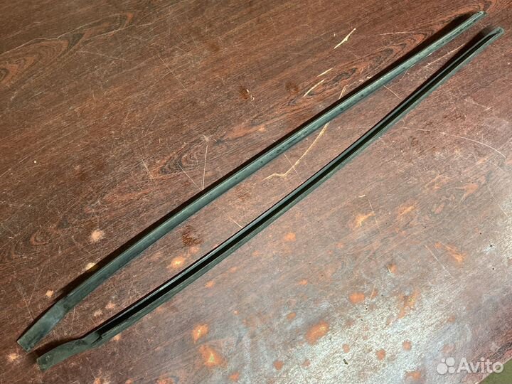 Молдинги лобового стекла фольксваген пассат б5