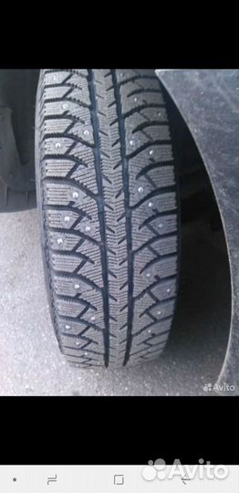Bridgestone Ice Cruiser 7000 225/65 R17 102S