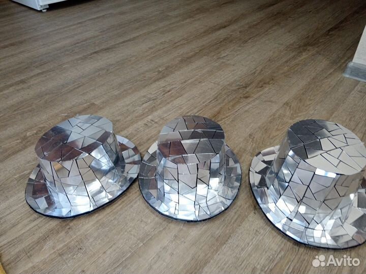 Зеркальные костюмы