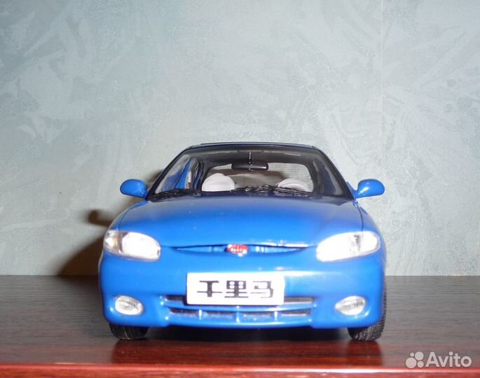 Hyundai Accent 1 модель 1:18