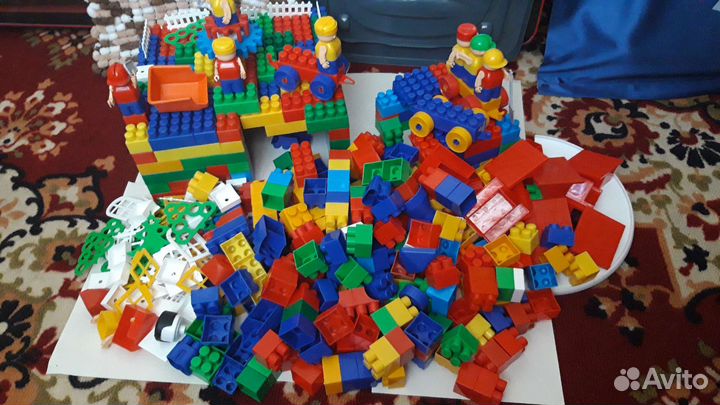Lego крупное