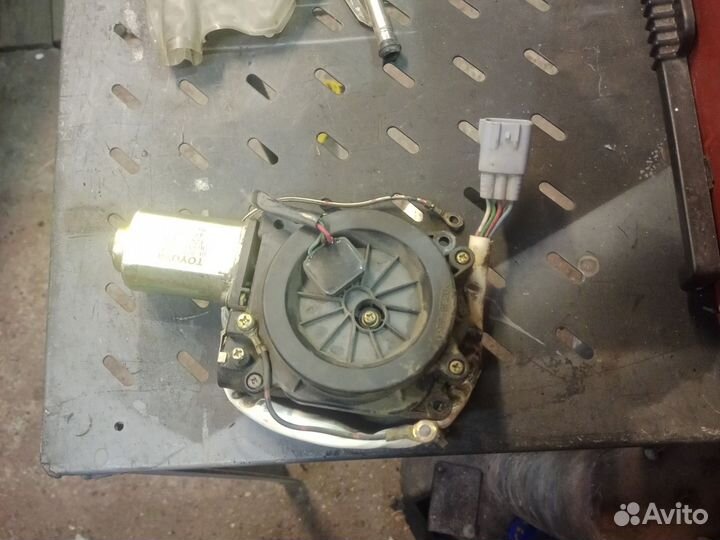 Автомобильная антенна