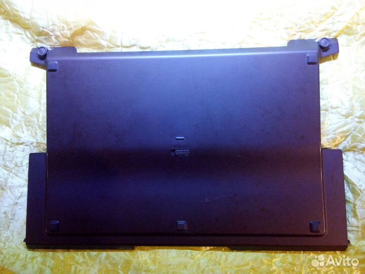 Аккумулятор для ноутбука Sony. Держит 8-10 часов