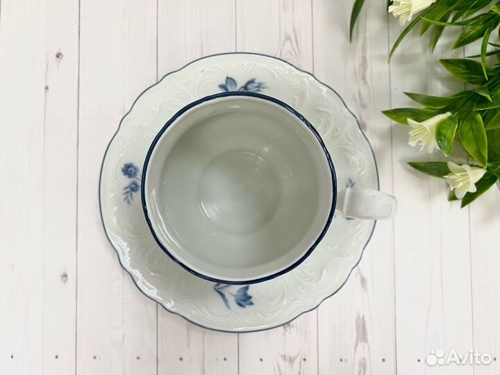 Чашка с блюдцем 
