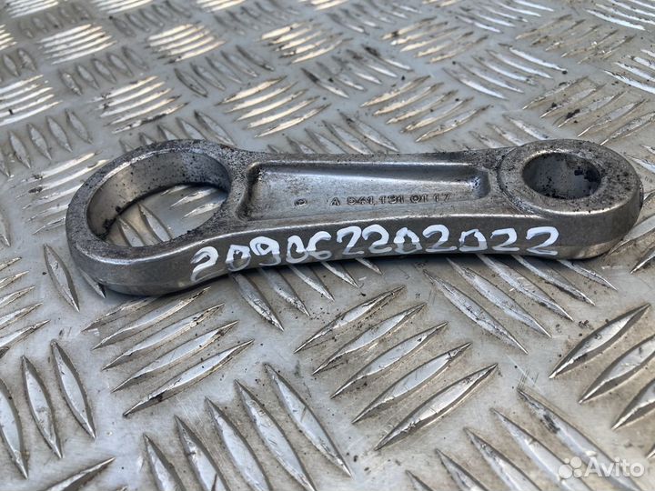 Шатун компрессора Mercedes-Benz A5411310117