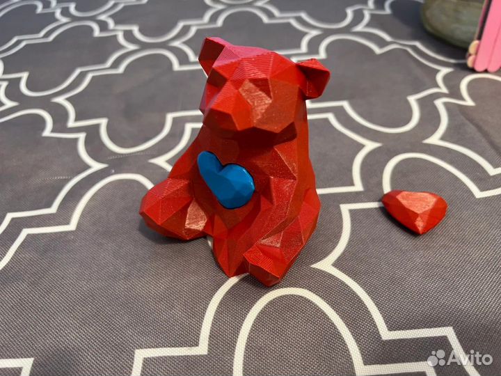 Фигурка Мишка с сердцем. Подарок