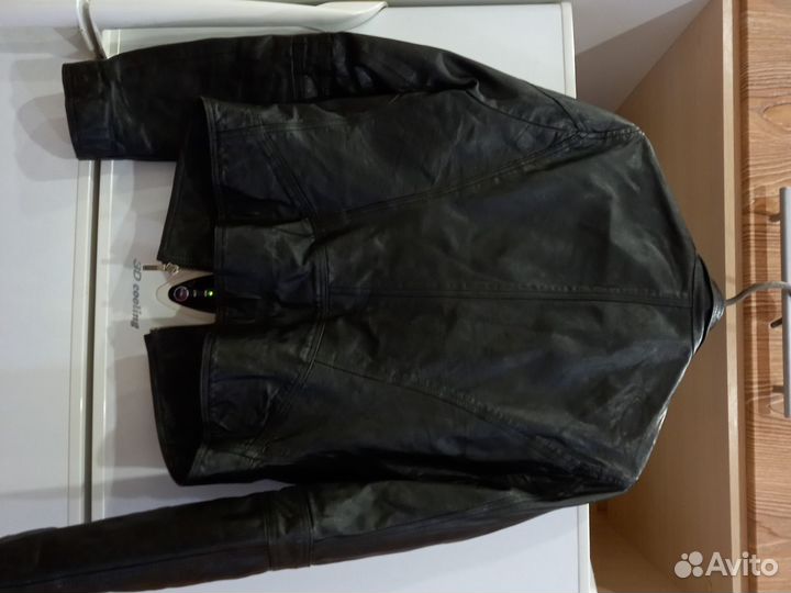 Продам кожаную куртку 44- 46р