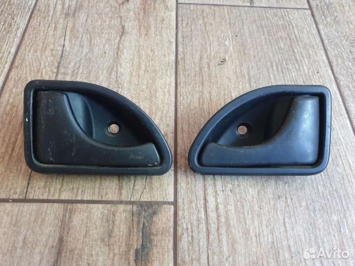 Рено Канго. Renault Kangoo.Ручки дверей внутрении