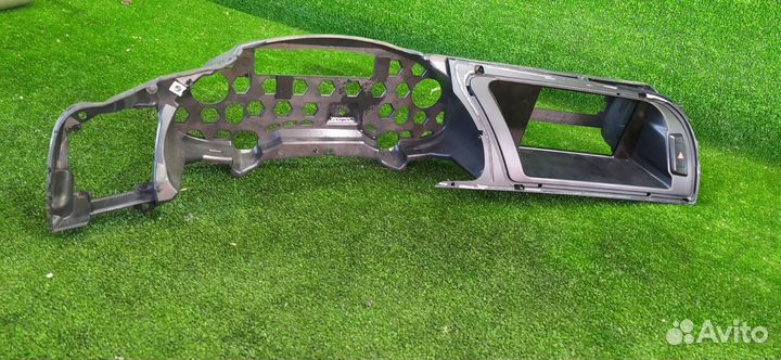 Консоль магнитофона Audi A5 caeb 2010