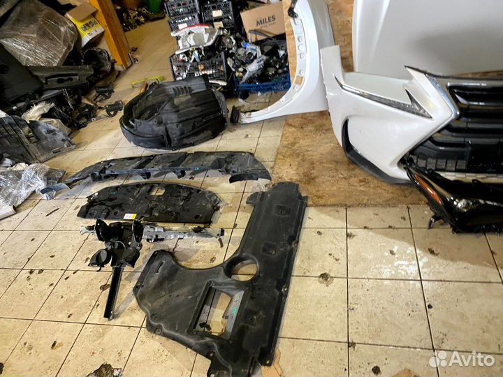 Lexus NX Ноускат передняя часть капот бампер фара