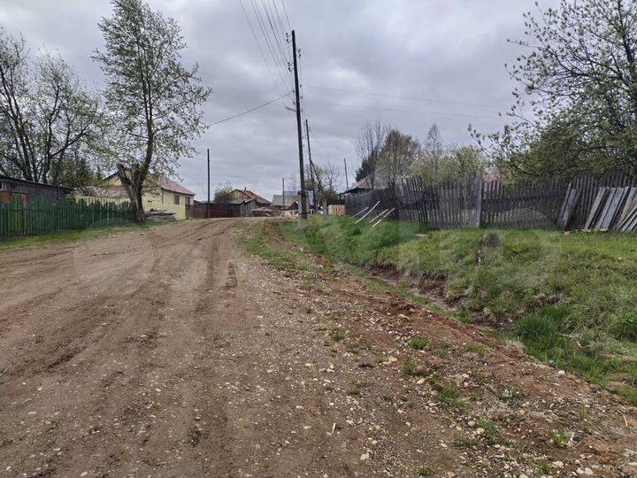 Дом 26 м² на участке 10 сот.