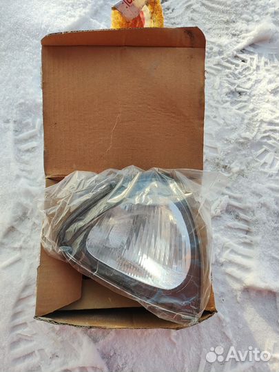 Поворотные фонари Тойота caldina