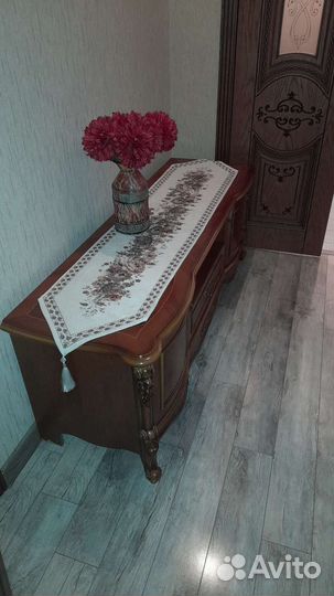 Подставка для телевизора