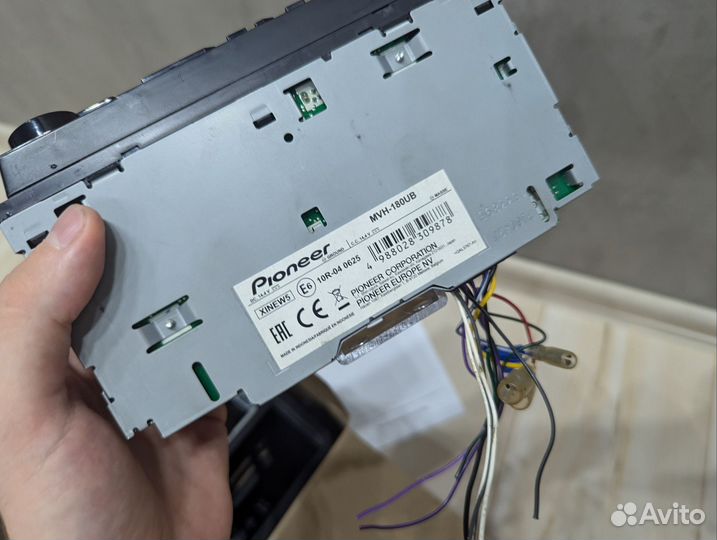 Магнитола pioneer mvh-180UB с рамкой под рапид