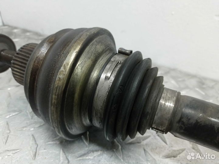 Полуось зад R Audi A7 4G 8R0501203C