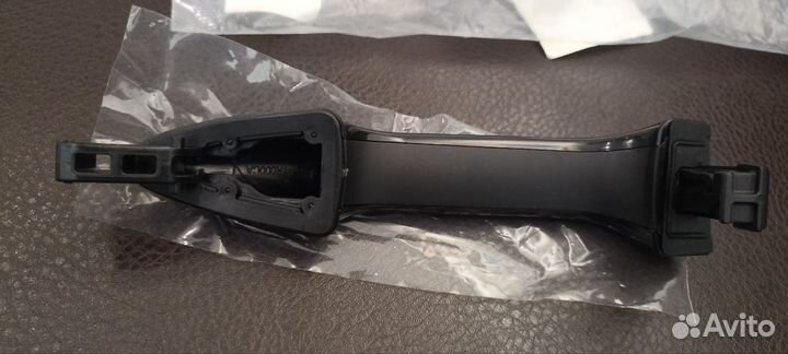 Ручка двери передней левой Hyundai Solaris