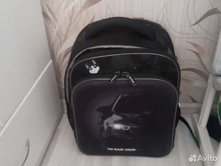 Школьный рюкзак