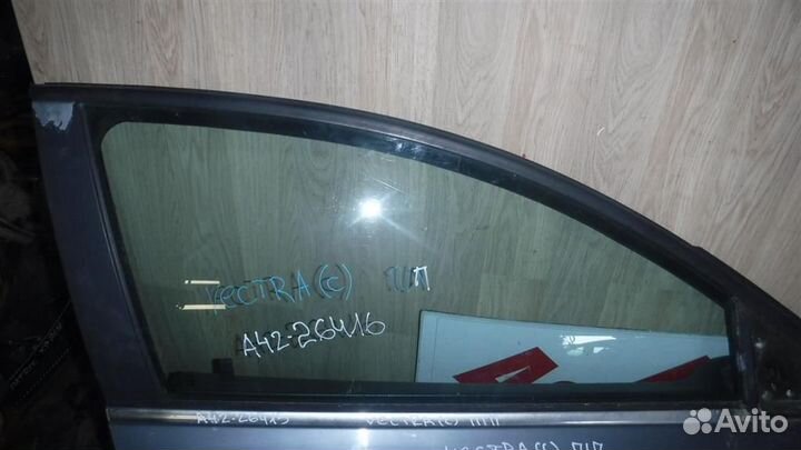 Стекло двери передней правой Opel Vectra C 2002-2