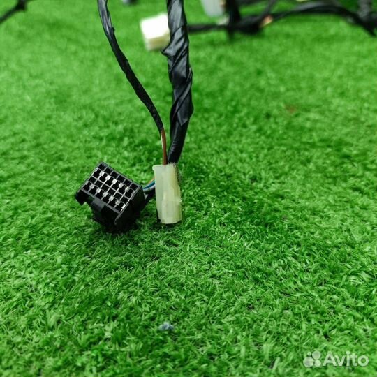 Проводка двери передней левой SsangYong Actyon 2