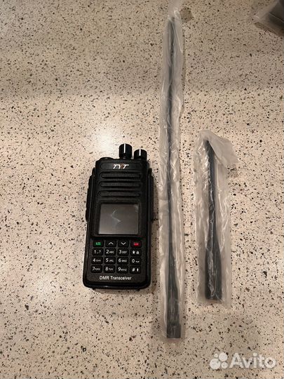 Рация аналогово-цифровая TYT MD-UV390 DMR с GPS