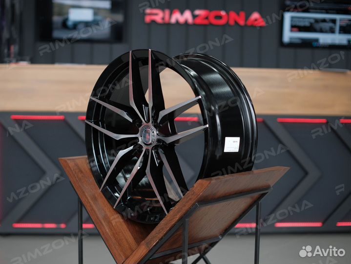 Литые диски HRE R17 для Solaris. Рассрочка