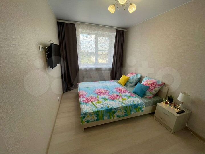 2-к. квартира, 55 м², 8/10 эт.