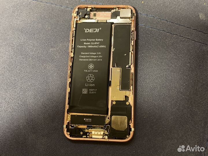 Запчасть для телефона iPhone 7
