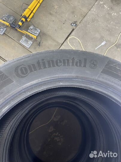 Continental ComfortContact - 5 235/55 R19