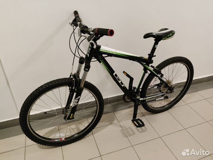 Велосипед GT Avalanche 3.0
